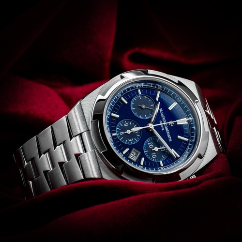 Vacheron Constantin Overseas Chronograph 42mm Blue Dial 5500V/...