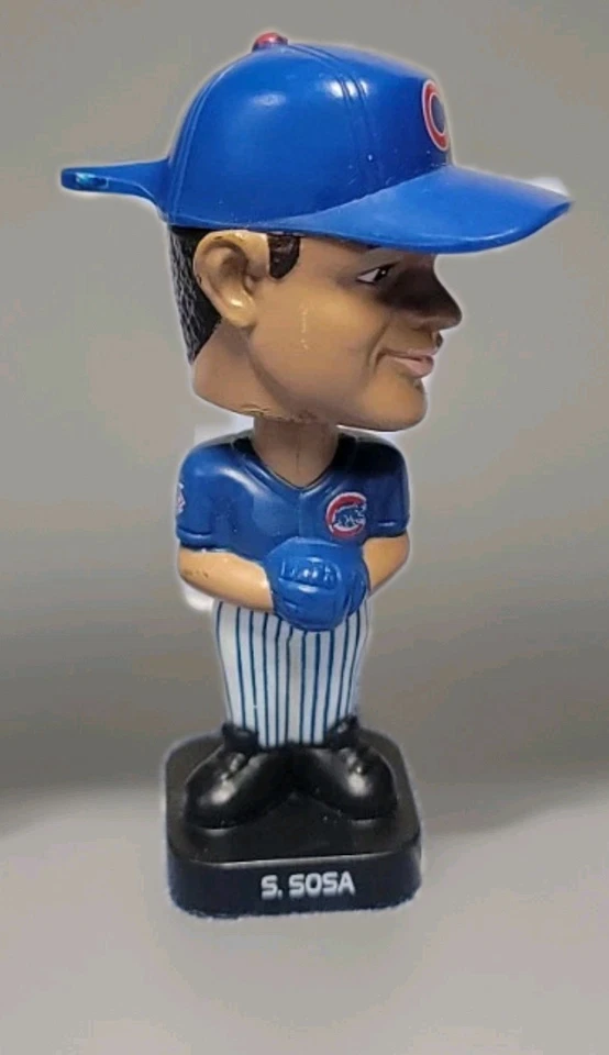 Mini MLB Bobbleheads (6) Incluye S. Sosa Foto 3 de 4