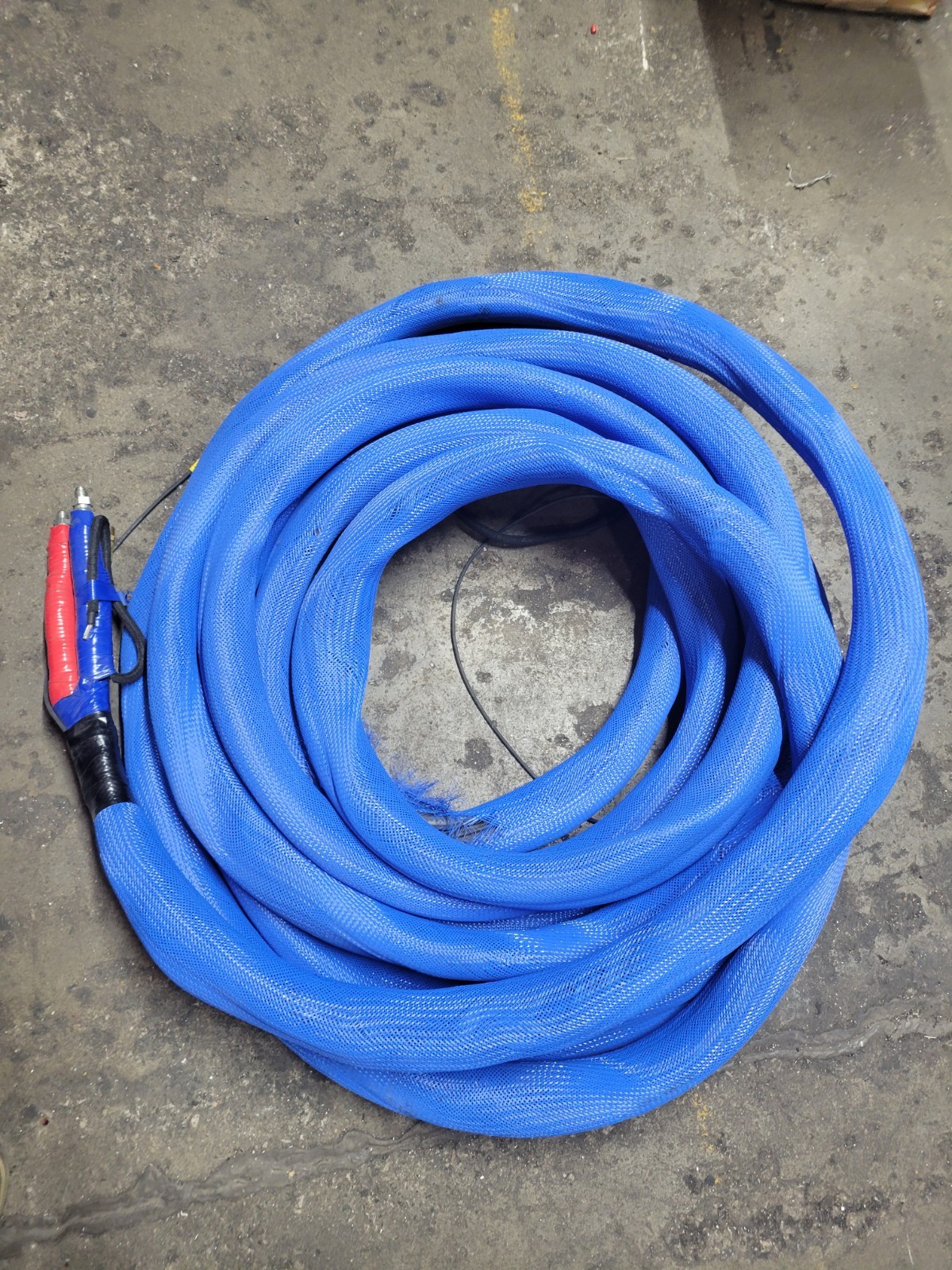 Graco 24D131 heated Spray Foam hose, 3/8" X 50' 3500 PSI