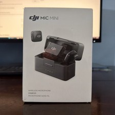 DJI Mic Mini - 2 TX  1 RX  Charging Case Wireless Mic