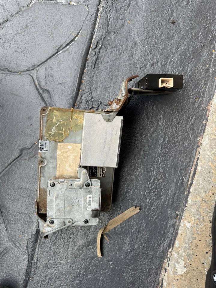 1995-1997 LEXUS LS400 1UZ-FE ECU ECM PCM MÓDULO DE CONTROL DEL MOTOR 89661-50221 Foto 2 de 4