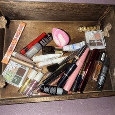 Lot 30 Deluxe / Travel Size Hair,Skin Care, Makeup Beauty Product Samples Bag JJ
