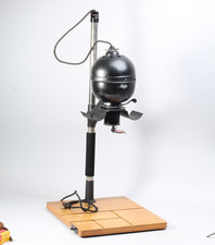 LEITZ VALOY MK 1 ENLARGER W FILTER 1930s CLEAN TESTED WORKS NO LENS