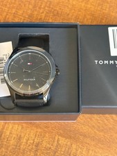 Image of TOMMY HILFIGER 1792190 BLACK LEATHER STRAP WATCH W95362