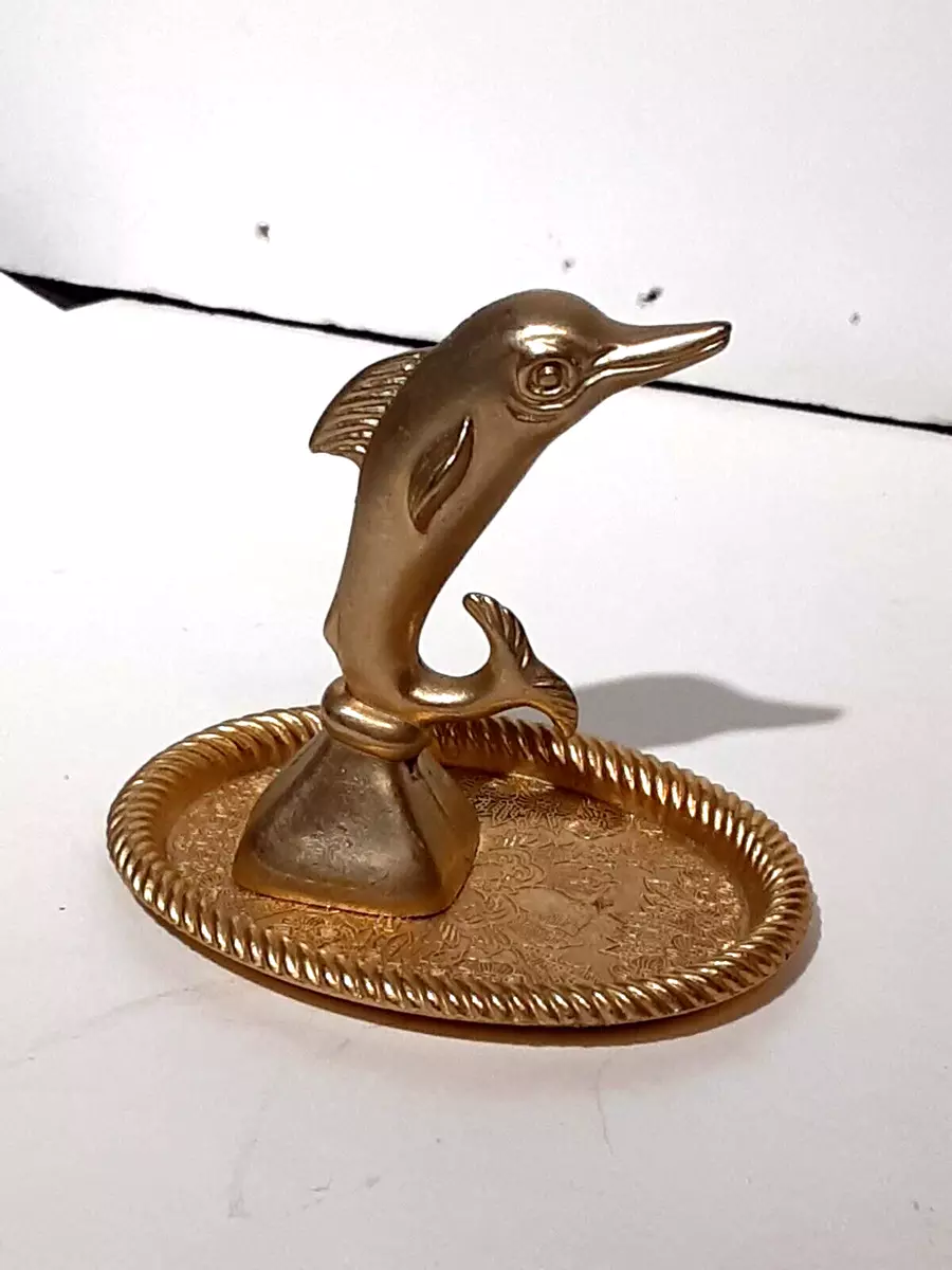 Dolphin ring holder deals