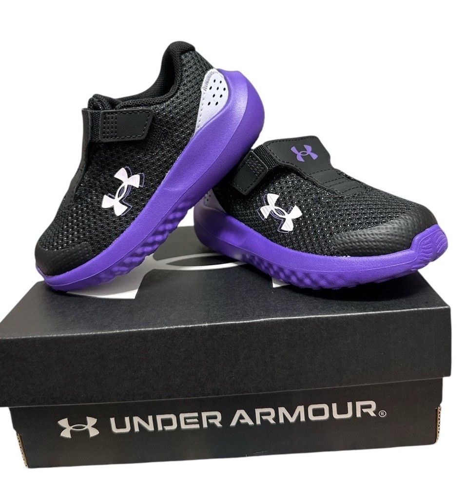 Under Armour Kids Surge 2 Running Shoes Size 6K Active Comfort