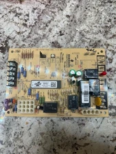Source1 York Luxaire 265901 Furnace Control Board Emerson 50A56-242-91 TESTED