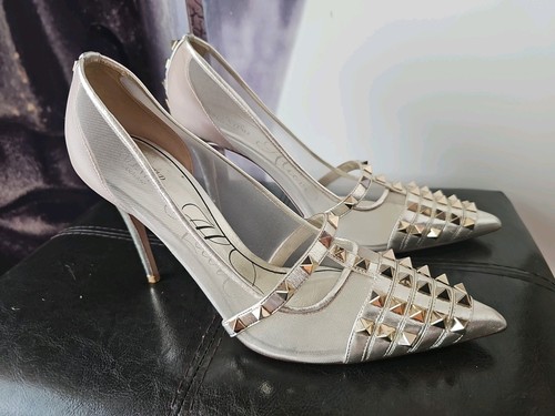 Valentino Rockstud Alcove Gold Mesh & Leather Pumps Pointed Toe Size 39.5 TP01 - Picture 7 of 11