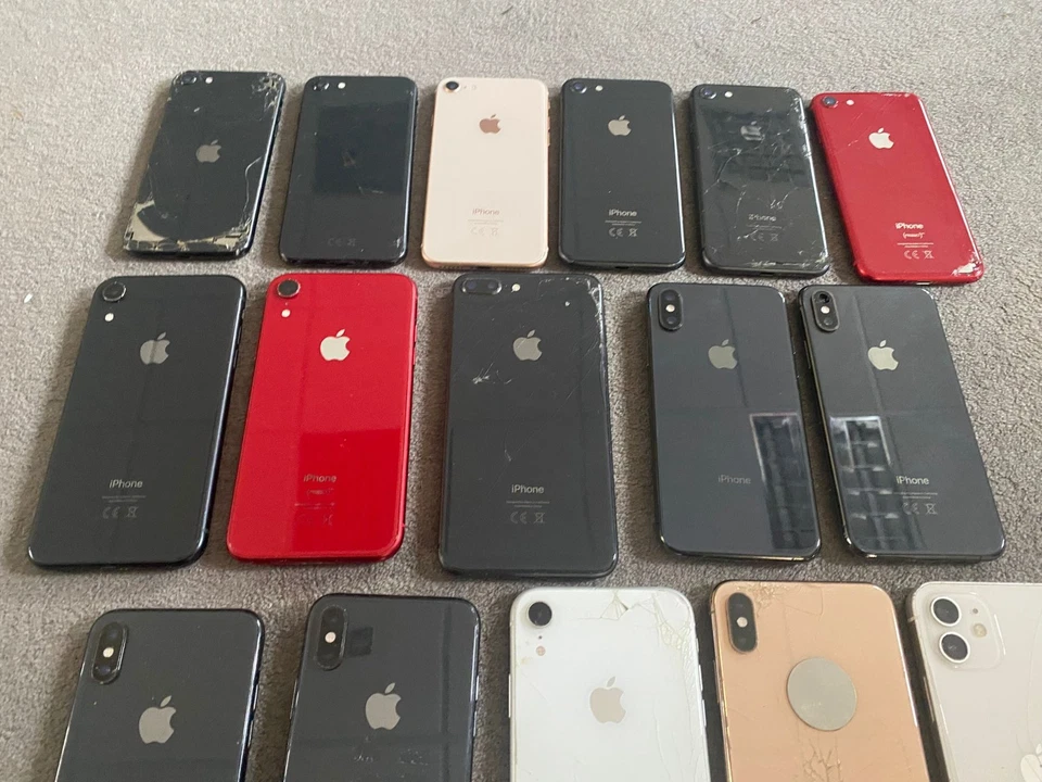 Job Lot of 23 Apple iPhone X XS XR SE 2nd Gen 8 12 - Parts Faulty/Spares/Repairs - Image 4 of 4