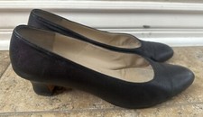 VTG/ SALVATORE FERRAGAMO Black Italian Lea. HEELS Sz 9 AA
