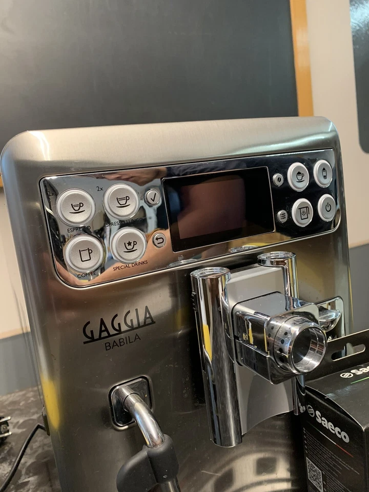 GAGGIA - Macchina da Caffè Espresso Automatica 1400 W Colore Argento - Immagine 2 di 4