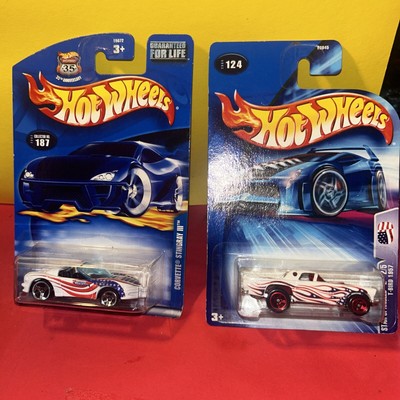 Hot Wheels Corvette Stingray III 187 2002 Diecast Car Stars and Stripes A2