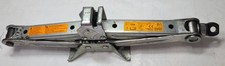 TIRE JACK ONLY NISSAN USED 