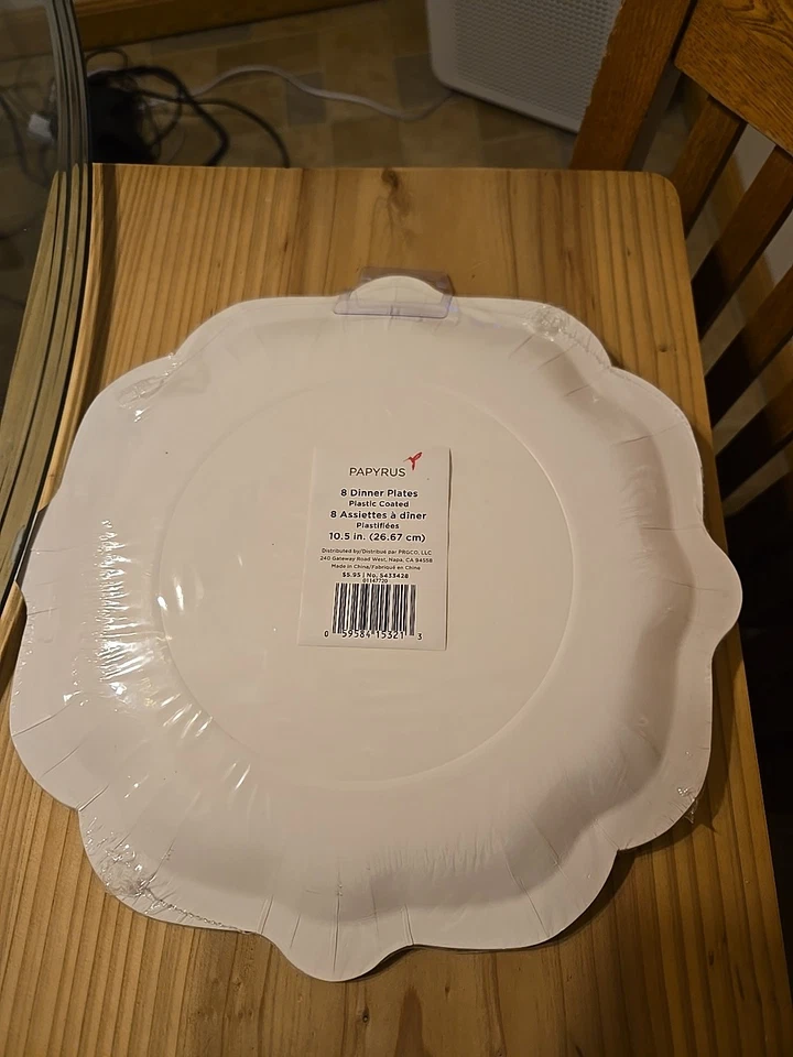 Platos de cena de papiro (8) mariposas y flores recubiertas de plástico Foto 2 de 3