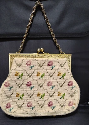 VTG Needlepoint Floral Handbag Swirling Griffin Frame 11"x9" - Image 1 of 4