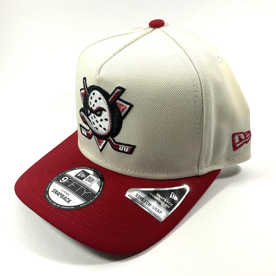 Gorra New Era Anaheim Ducks Exclusiva Roja Crema 9FIFTY Marco A Snapback Foto 3 de 4