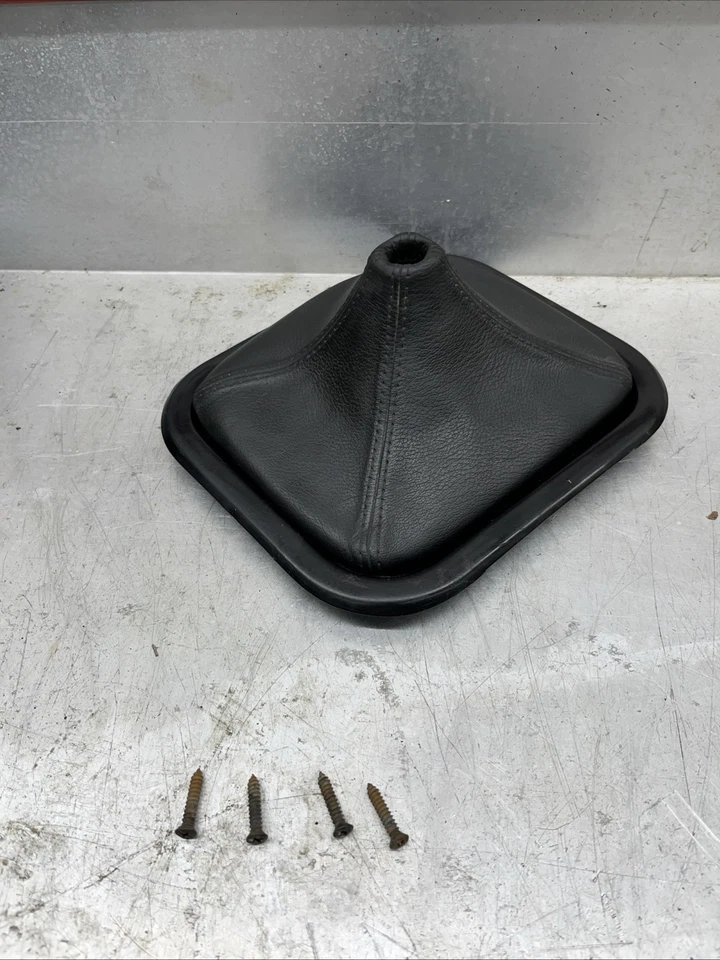 1973-87 Chevy GMC truck SM465 4 speed TRANSMISSION SHIFTER BOOT and metal ring - Image 2 of 4