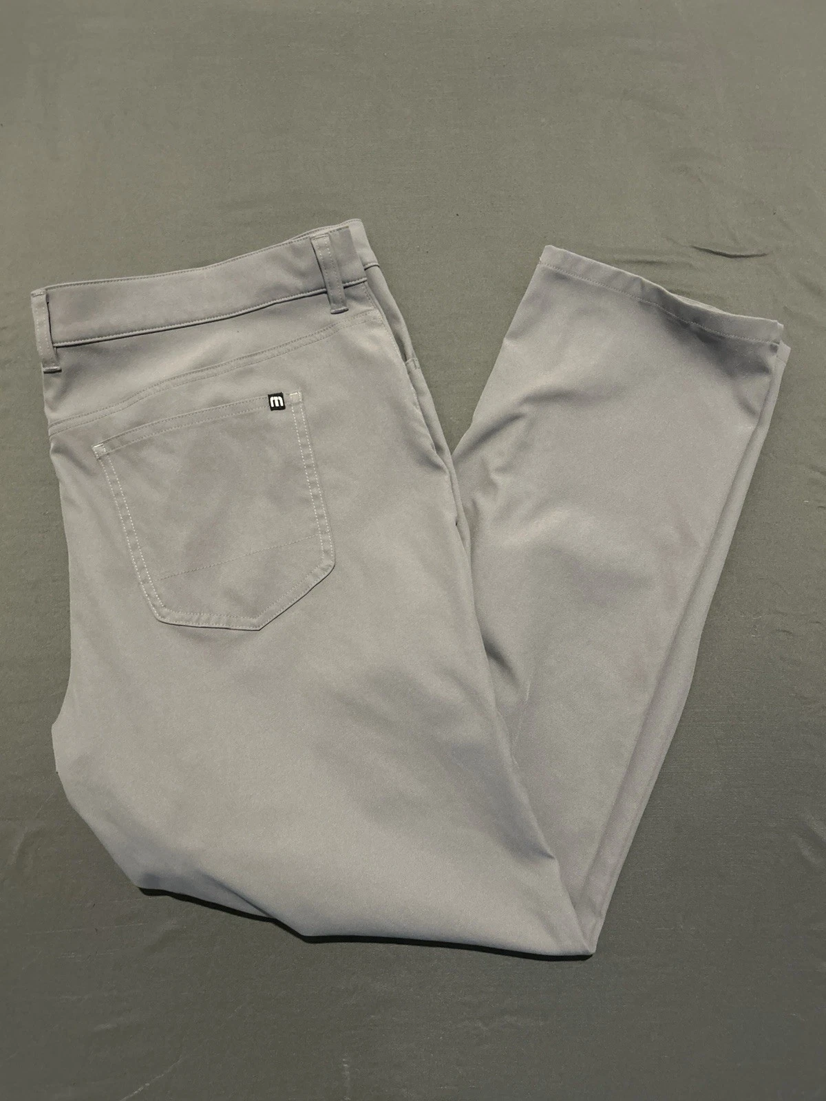 Travis Mathew Pants Mens 38x30 Gray Open To Close Performance Golf Chino Trouser
