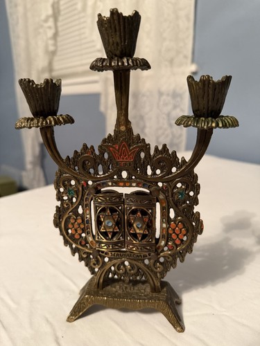 VINTAGE SHABBAT 10 COMMANDMENT 3-CANDLE BRASS HOLDER MADE IN ISRAEL