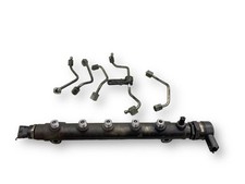 Distribuidor de combustible Hyundai Santa Fe 2008 moldura tubo de distribución MDV53170