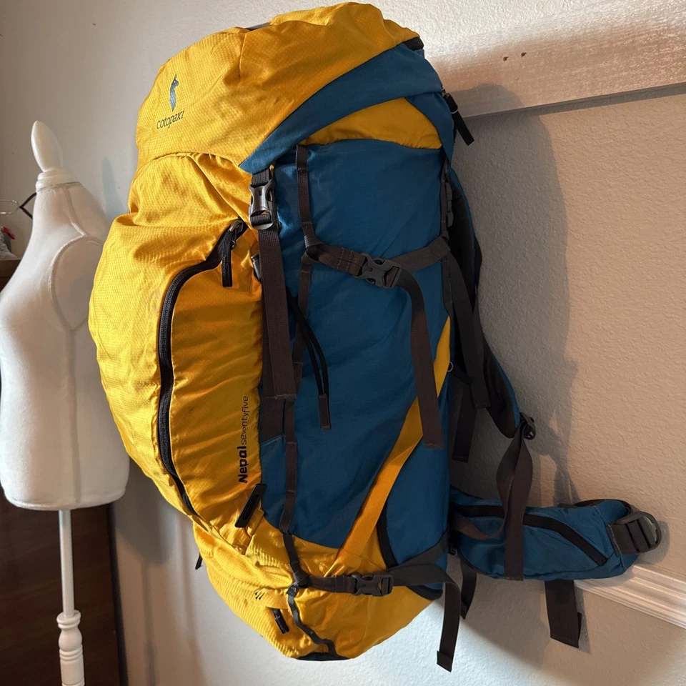 Mochila Cotopaxi Nepal 75L Azul Amarillo ¡Usada una vez! Raro descontinuado. Excelente Foto 3 de 4