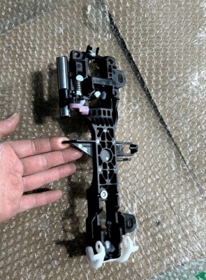 Toyota OEM Front Door Outside Handle Frame Sub-Assembly RH 69201