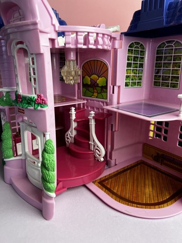 Mattel Fisher Price Sweet Streets Loving Family Doll House Pink Townhouse - Picture 15 of 18