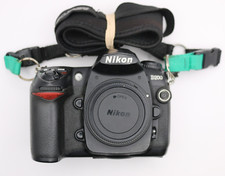 Nikon D200 10.2MP Digital SLR Camera body – Tested & Working