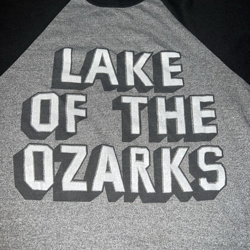 Lake of the Ozarks - USA Made- Vintage 80s Tee - Medium Shirt - Picture 2 of 3