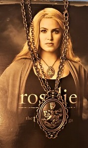 Twilight Breaking Dawn Part 2 Rosalie's Necklace Prop Replica Cullen Crest HEAVY