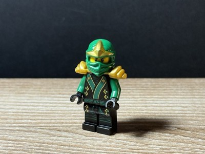 LEGO NINJAGO Lloyd The Final battle Green Ninja ZX Minifigure njo070
