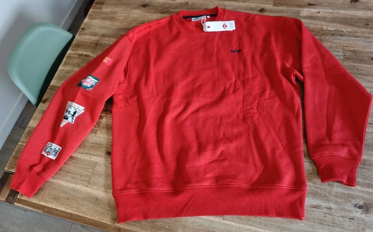 Sudadera Lee Cooper East London Roja Talla S con Parche Lee Cooper 1908 Nueva