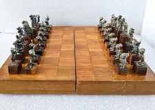 Alice in Wonderland Metal Alloy Chess Set Rare Edition Vintage 1950s