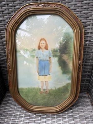 Art Deco Vintage Wooden Floral Frame Photo Young Girl Convex Bubble Glass 18x12