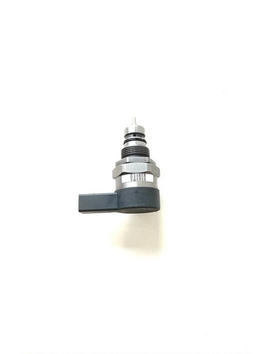 VW AUDI 057130764AB original pressure control valve, common rail system 02810...