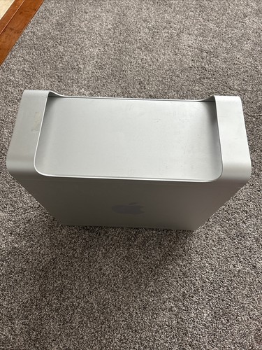CUSTOM MAC PRO GAMING PC (READ) - Picture 15 of 16
