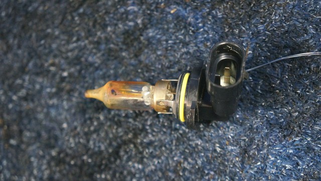 2005 HONDA ACCORD LX OEM HALOGEN HEADLIGHT BULB HB412V51W eBay