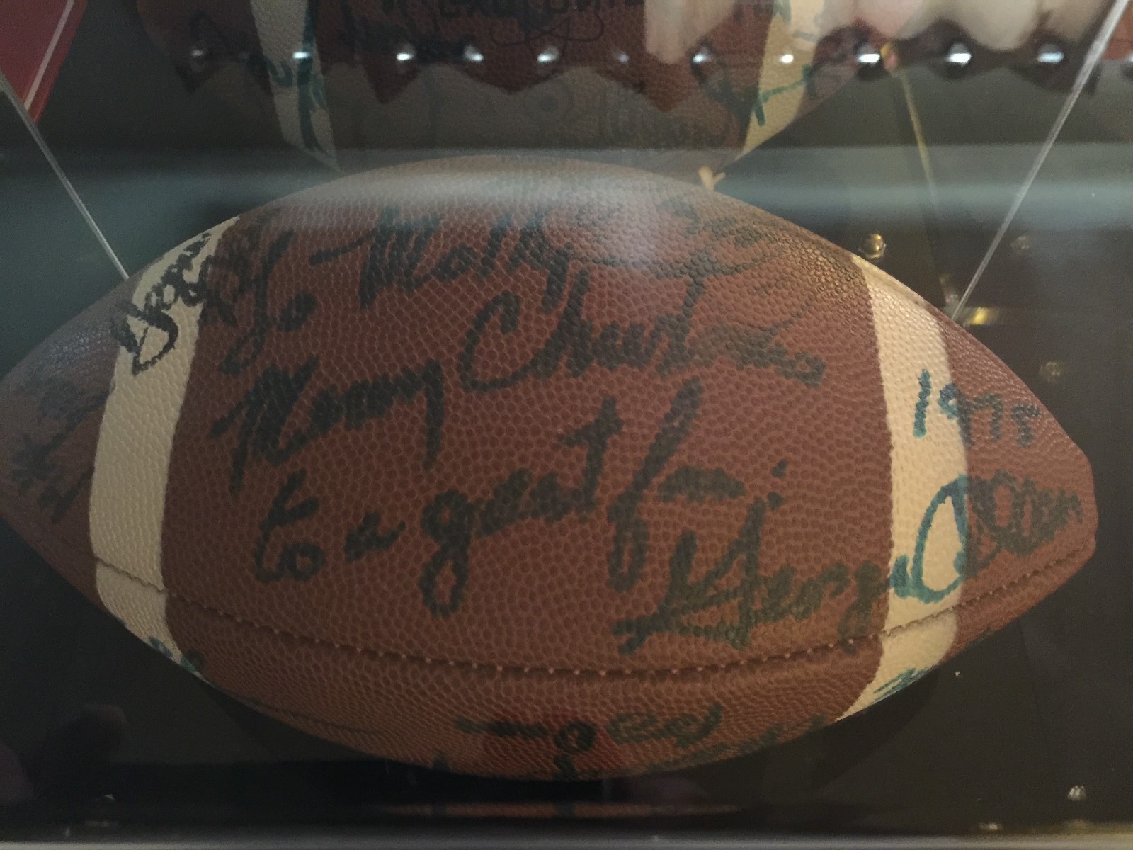 WASHINTON REDSKIN SIGNED FOOTBALL 70's, DISPLAY CASE & BOOK eBay
