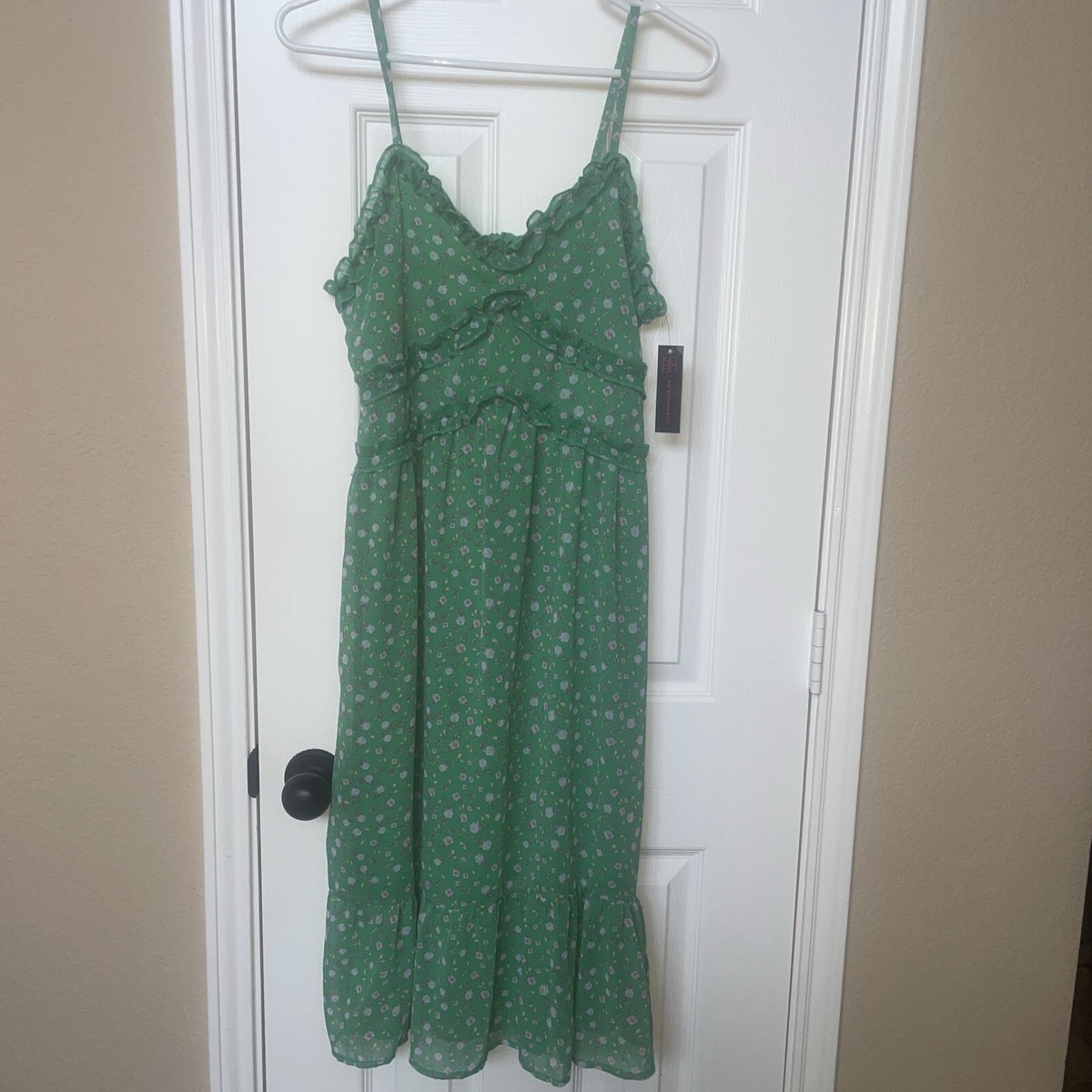 No Boundaries Midi ruffle Floral Summer Dress Green With Pink Flowers size  S 3-5 | eBay