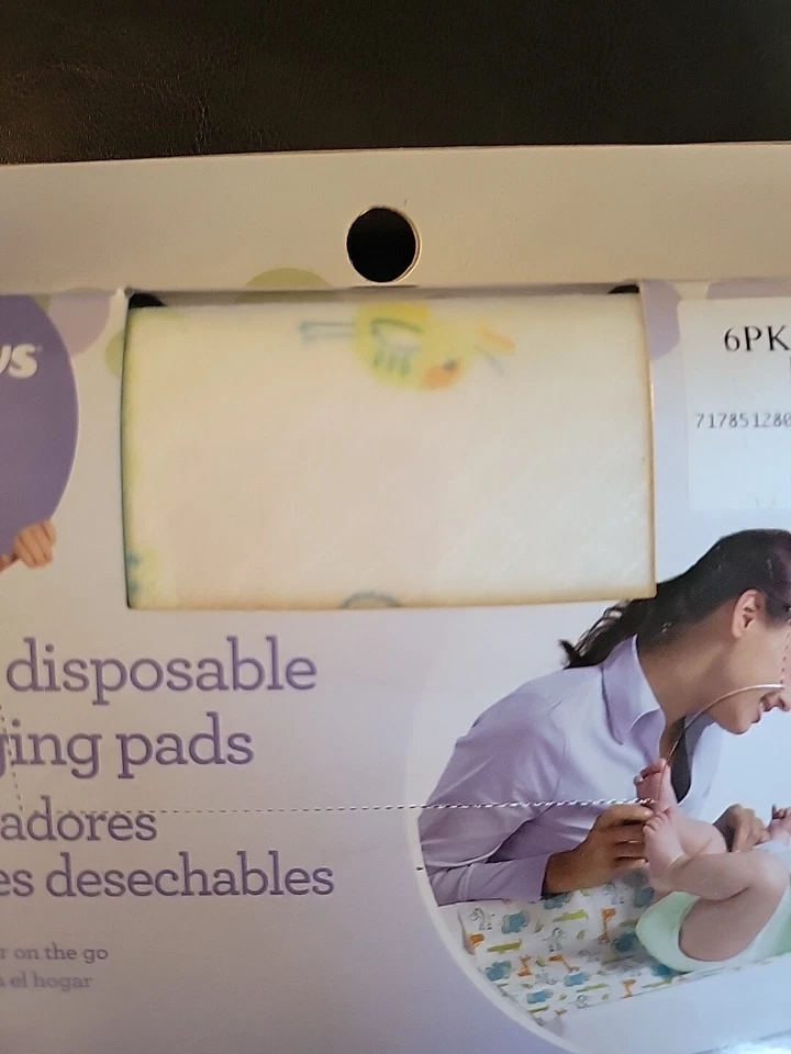 Cambiadores desechables grandes Babies R Us nuevos con etiquetas paquete de 6 18 pulgadas X 26,75 pulgadas sin abrir  Foto 4 de 4
