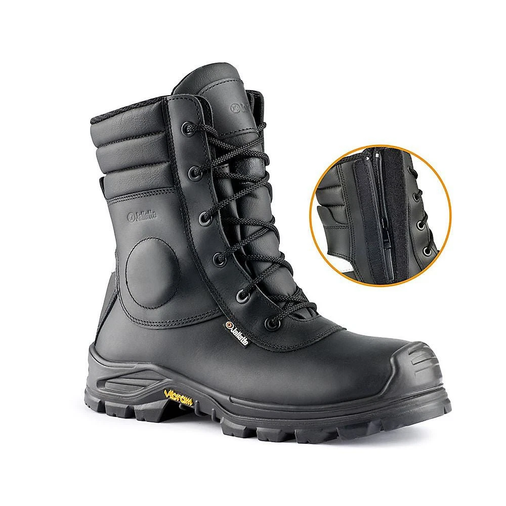 Paire de bottes anglaises de dispatch rider. Pair of British Dispatch Paire de bottes anglaises de dispatch rider. Pair of British Dispatch