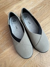 Clarks Cloudsteppers Sillian Jetay slip-on shoes Sz US 8