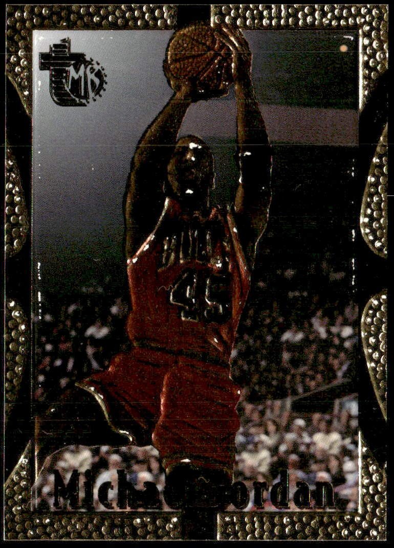 1994-95 Topps Embossed #121 Michael Jordan Golden Idols E1