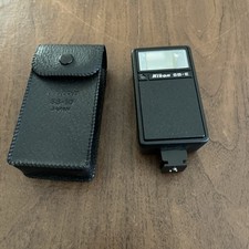 Nikon Speedlight SB-E Shoe Mount Flash with Case for parts