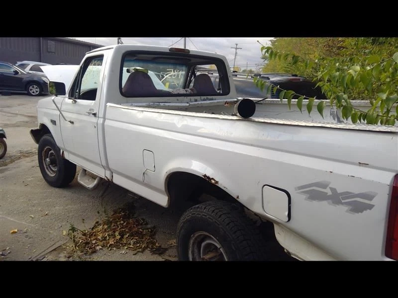 Front Spindle/Knuckle From 8501 GVW Spindle Fits 80-97 FORD F250 PICKUP 1116860 - Image 3 of 4