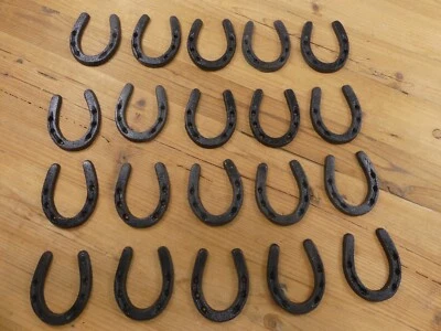MIDWEST CRAFT HOUSE 20 CAST IRON SMALL HORSESHOE 3" x 3 1/2" Horse Nick Nack LOT OF 20 BLACK COLOR