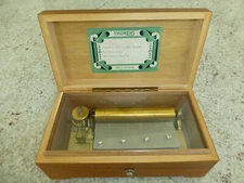 Vintage THORENS ( PRE REUGE) MUSIC BOX 72 Keys Play 3 Songs (Watch The Video)