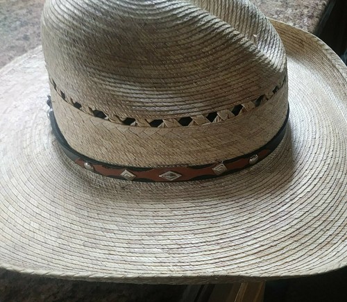 Vintage Straw Cowboy Hat Nice Hat Band No Brand No Size - Picture 2 of 9