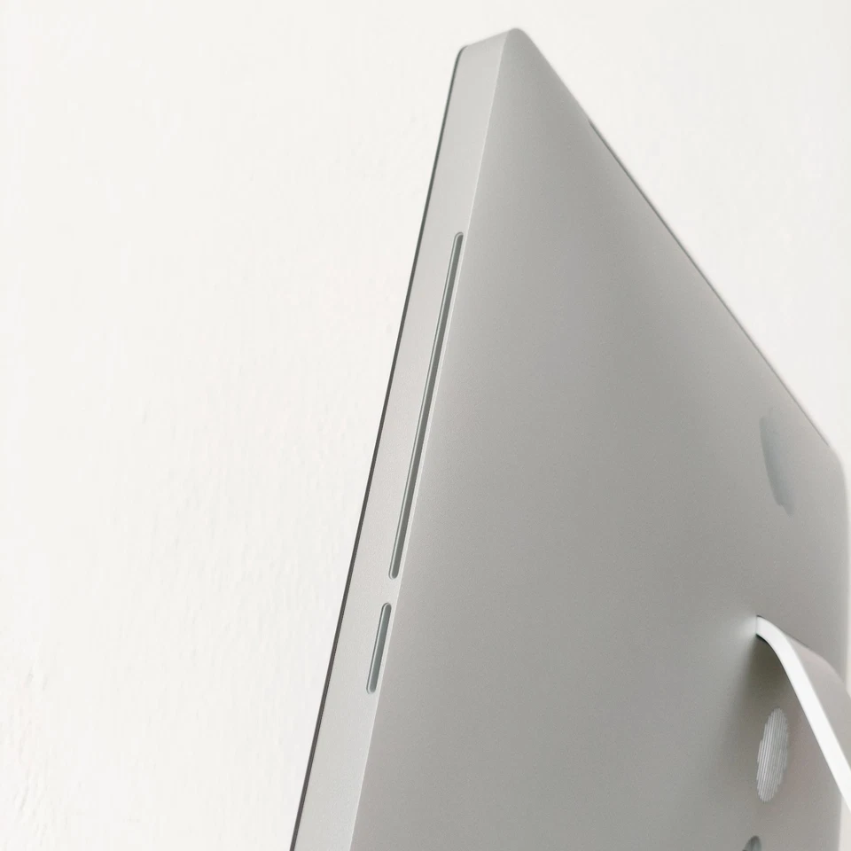 APPLE IMAC COMPUTER 21.5" CORE i5 2400S 2.5 GHZ 4GB A1311 TASTIERA MOUSE - Immagine 3 di 4