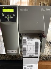  Impresora de etiquetas de transferencia térmica Zebra Stripe S4M